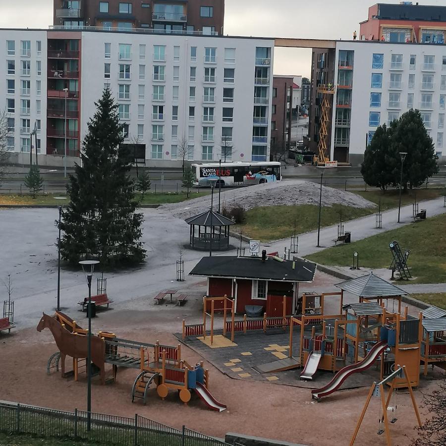 Peaceful City Centre Apartment Рованиеми Экстерьер фото
